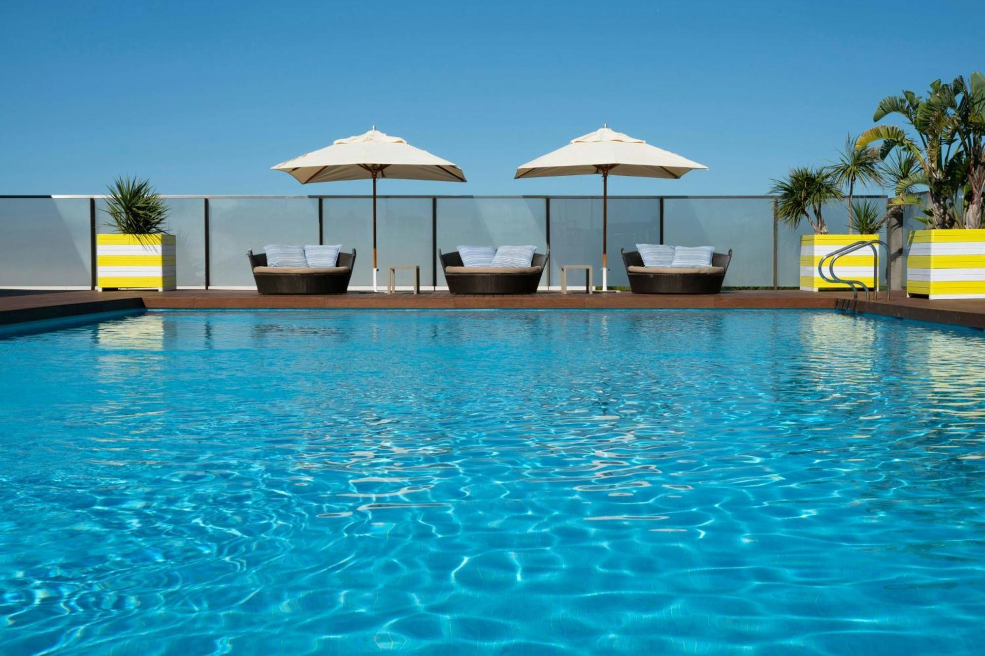 Le Meridien Ra Beach Hotel And Spa Ел Вендрел Екстериор снимка