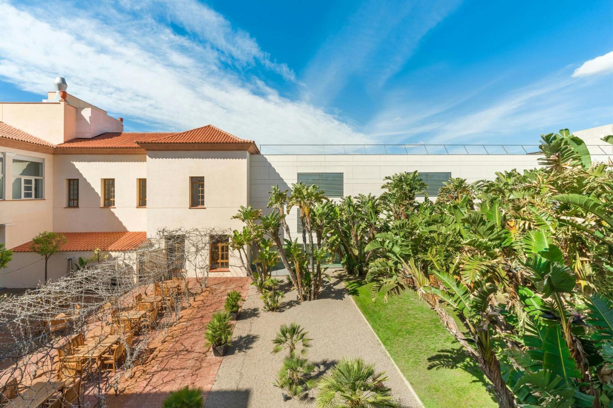 Le Meridien Ra Beach Hotel And Spa Ел Вендрел Екстериор снимка